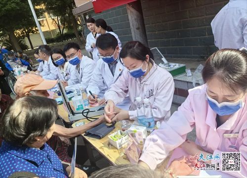 九江市第一人民醫(yī)院 一支部服務一社區(qū) 點亮百姓健康路