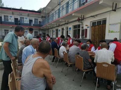 西峽縣丁河鎮:幸福大院義診活動送溫暖