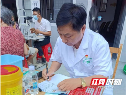 人人享有家庭醫生 戶戶擁有健康服務 菱角山社區衛生服務中心攜手永州愛爾眼科共筑健康防線