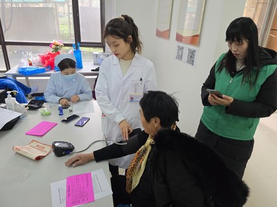 金水區(qū)未來路街道 健康服務(wù)進(jìn)社區(qū),居民健康有"醫(yī)"靠